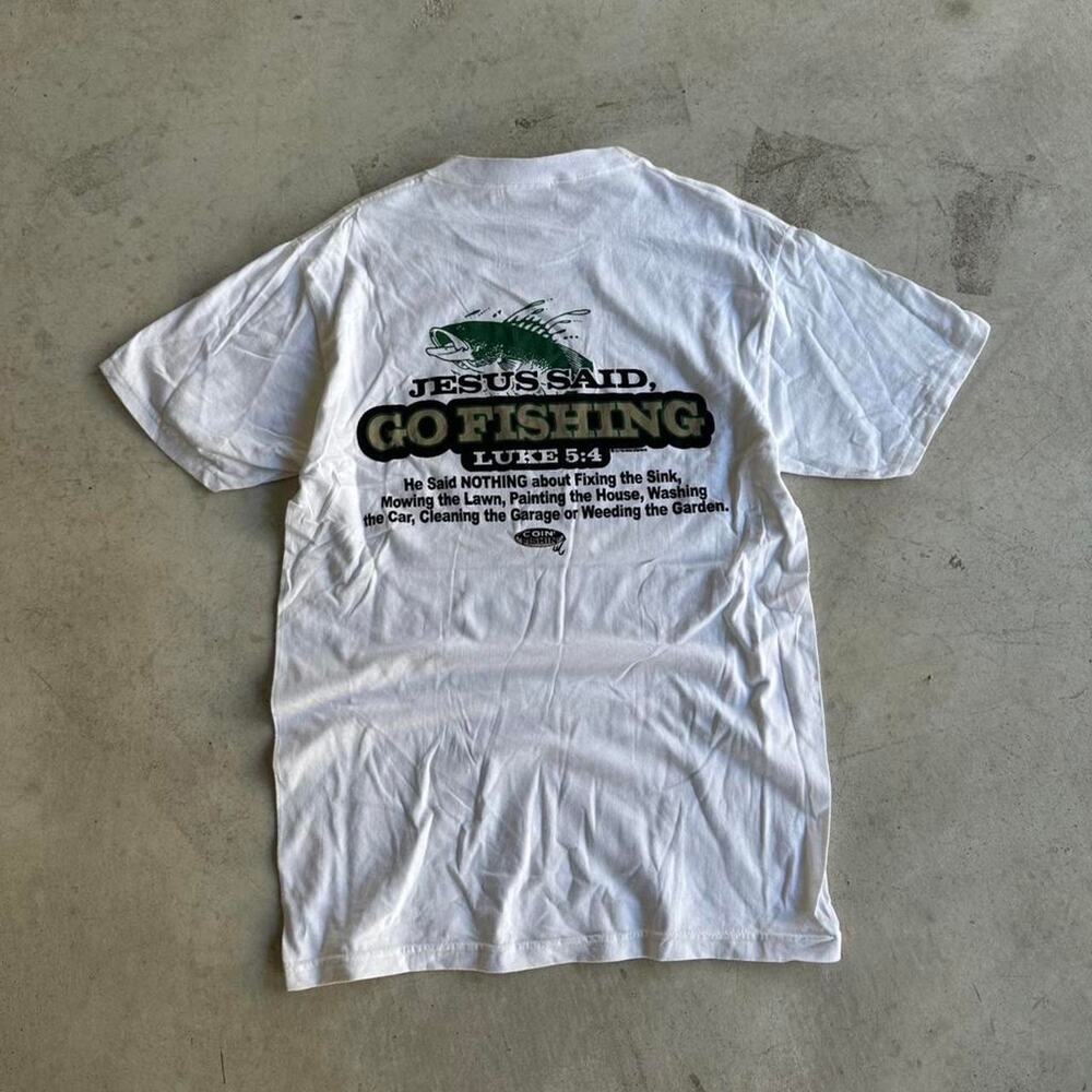 90s Vintage Jesus Go Fishing Graphic Tee